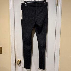 NWT Calvin Klein Black and Gray Patterned Stretch Pants